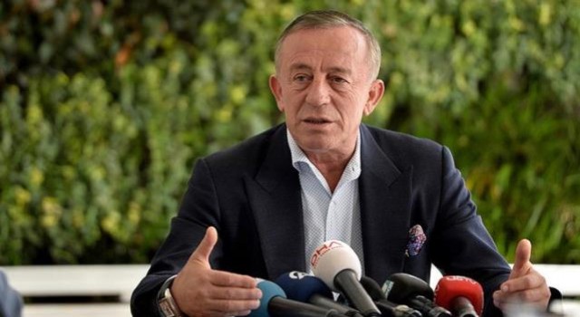 Ağaoğlu'ndan 'Dolar yüklü özel uçağını F-16'lar mı engelledi?' iddialarına yanıt