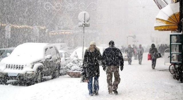 Meteoroloji yoğun kar uyarısı yaptı! Hava sıcaklığı 4 ila 12 derece düşecek!