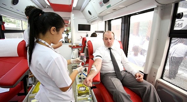Türk Kızılay’ın kan bağışı ekipleri 15 Temmuz’da meydanlarda olacak