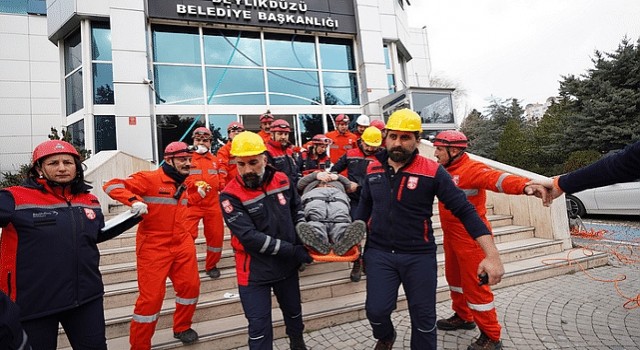 Beylikdüzü Belediyesi’nden Deprem Tatbikatı