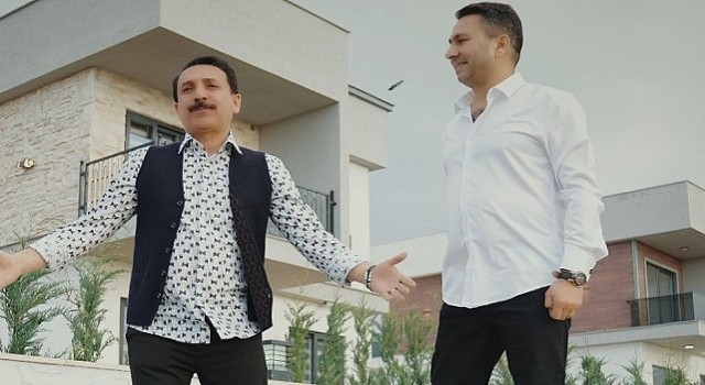 Mehmet Çağlar ve Latif Doğan’dan Yılın Düeti: Çal Çal Oyna (Altın Kemer)