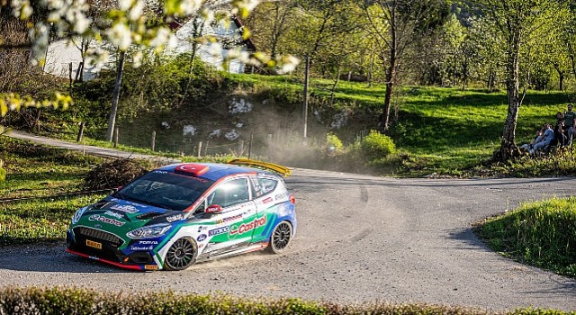 Dünya Ralli Şampiyonası'nda Türk Bayrağı Dalgalanıyor! Castrol Ford Team Türkiye, Şampiyon Pilotları Ali Türkkan ve Co-Pilotu Burak Erdener ile Büyük Mücadeleye Hazır!