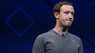 Facebook'a erişim sıkıntısı nedeniyle Zuckerberg'in serveti çakıldı!