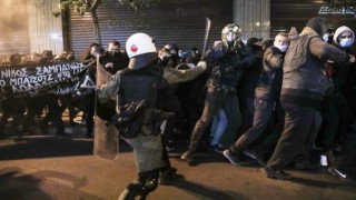Yunanistan'da polis hırsızlık yapan bir genci öldürdü! Halk sokaklara döküldü