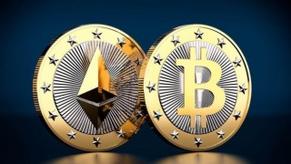 Bitcoin yeni rekorun peşinde