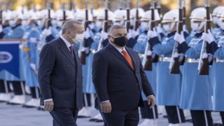 Cumhurbaşkanı Erdoğan, Macaristan Başbakanı Orban’ı resmî törenle karşıladı