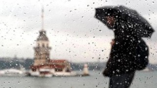 İstanbul'da yağmur ve fırtına etkisini bugün de sürdürecek!