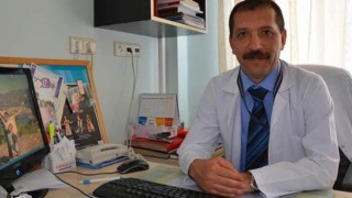 Prof. Dr. Ertuğrul'a aşı karşıtlarından tehdit: Seni asacağız