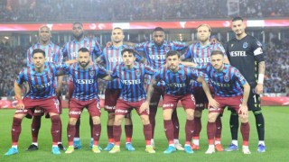 Şampiyon Trabzonspor sahaya çıkarken alkışlanacak