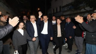 Başkan Kırgöz’ün 1300 araçla çıkarma yaptığı Bademli ziyareti büyük mitinge dönüştü
