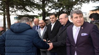 Selçuklu Belediye Başkanı Ahmet Pekyatırmacı Cuma Buluşmaları kapsamında Horozluhan Mahallesi 1. Organize Sanayi Saray Camii’nde vatandaşlarla buluştu