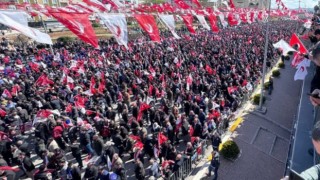 Yeniden Refah Partisi'nin Seçime Bir Hafta Kala Şanlıurfa'da Düzenlediği Mitinge Dev Katılım